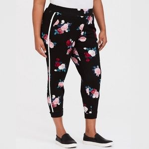 Torrid Black/Red Floral Ponte Active Jogger